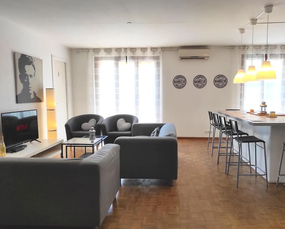 Standing, 3 Chambres, Clim Et Garage Priv Proche Panier Et Terrasses Port Marsella 0*,